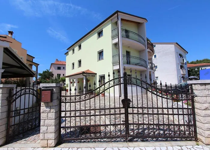 Apartments Villa Mara